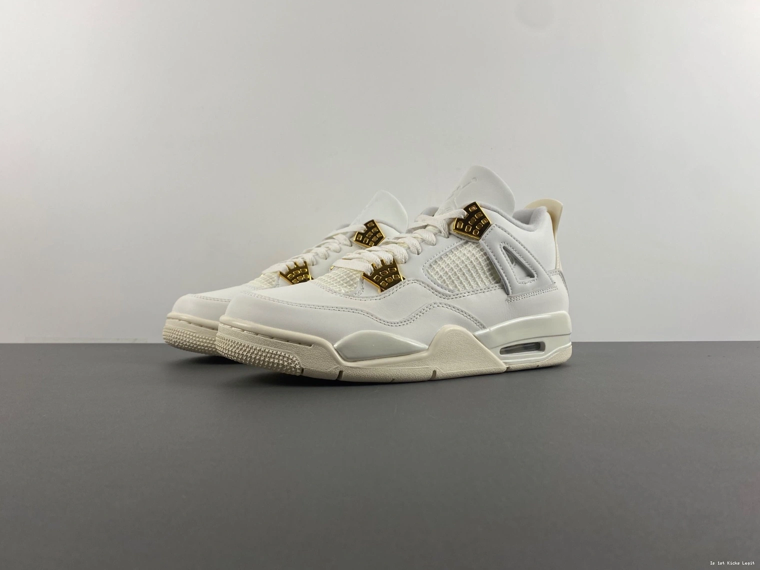 Air 4 Sail AQ9129-170 Jordan 1124